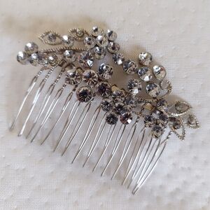 Elegant Silver Hair Comb